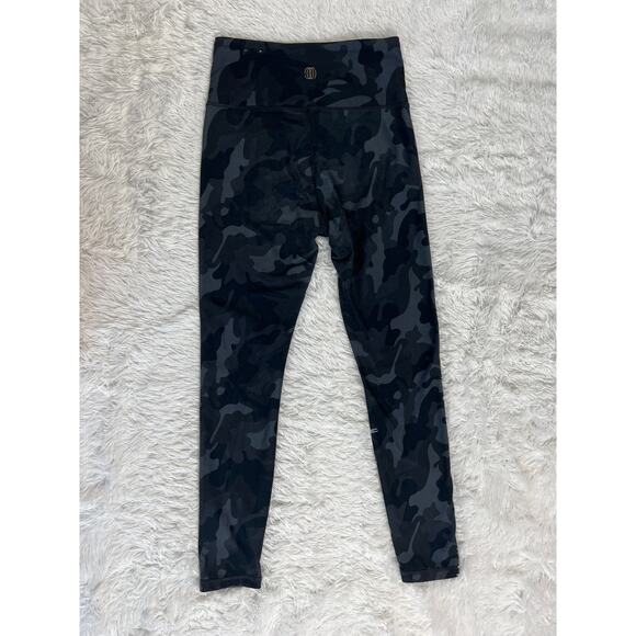 Camo Leggings Medium - Picture 2 of 8